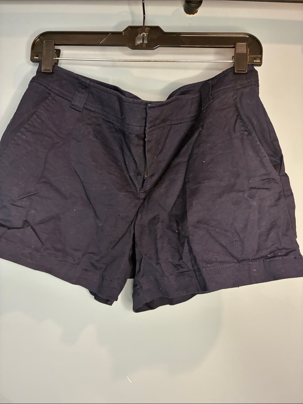 Like New New York & Company Navy Hampton Short size 6